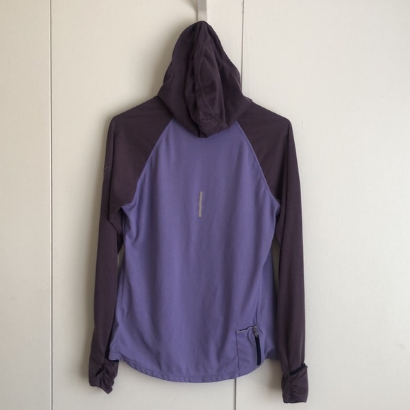 Nike Dri-Fit Running Hoodie, Lightweight - Picture 2 of 9